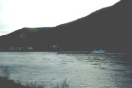 Rhein mit Schloss Stolzenfels