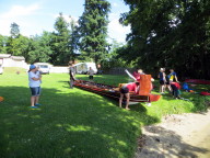 Auguste auf der Wiese